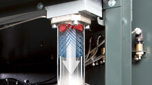 High-efficiency condensate separator
